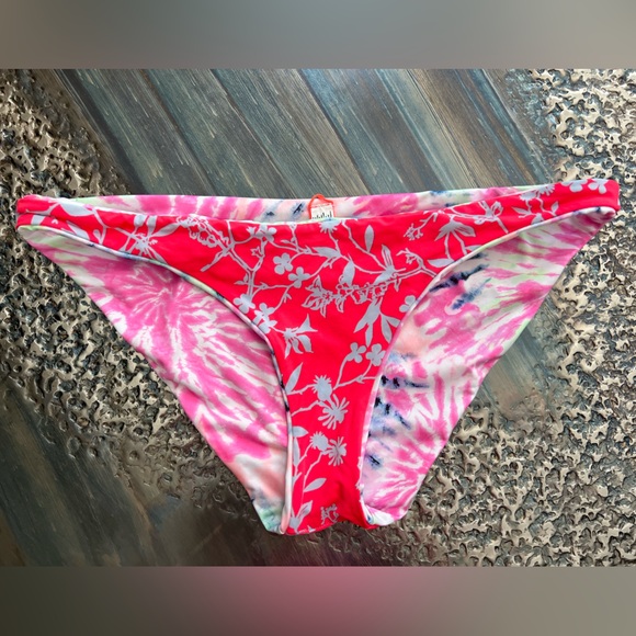 Maaji Rainbows Flirt Thin Side bikini bottoms -tie dye- size large reversible - Picture 9 of 10